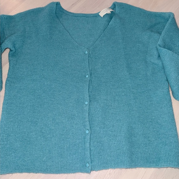 Sezane Barry Cardigan in Light Sage Green Blue Medium - Picture 4 of 9